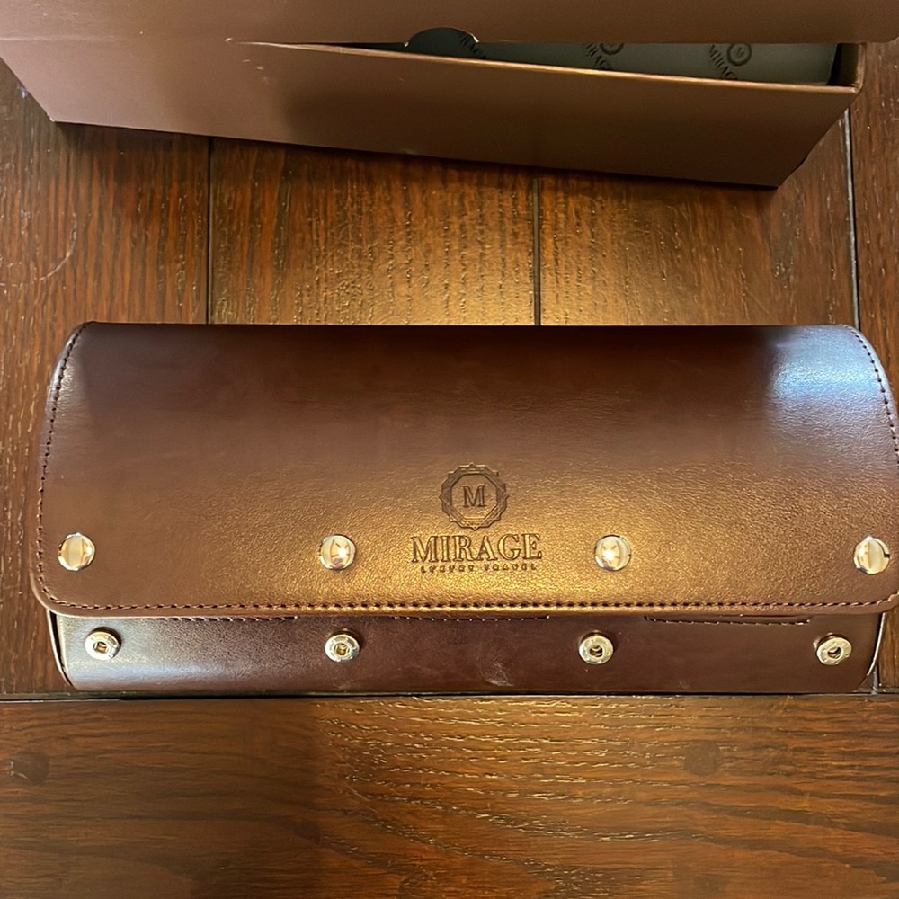 Mirage luxury travel watch case